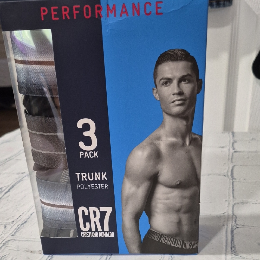 CR7 Men's Performance Trunk 3-Pack - Black and Gray